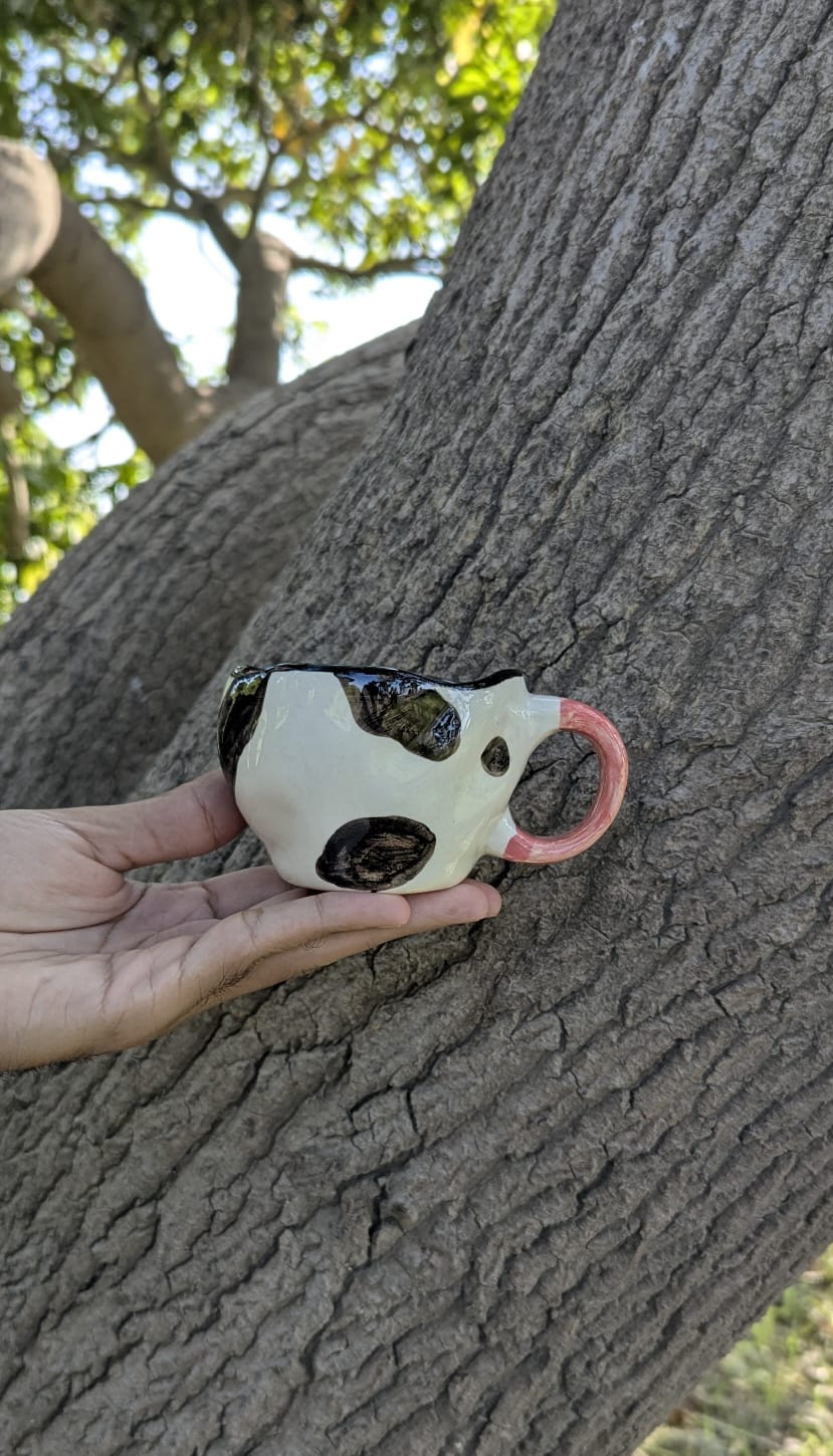 The Milk and Cookies Ceramic Set.