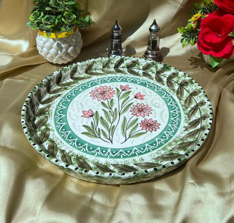 The Verdant Garland Plate