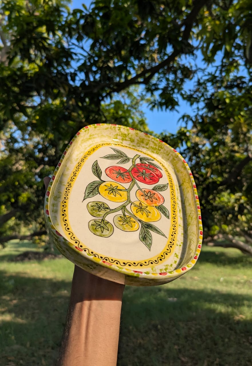 The Heirloom Tomato Vine Platter
