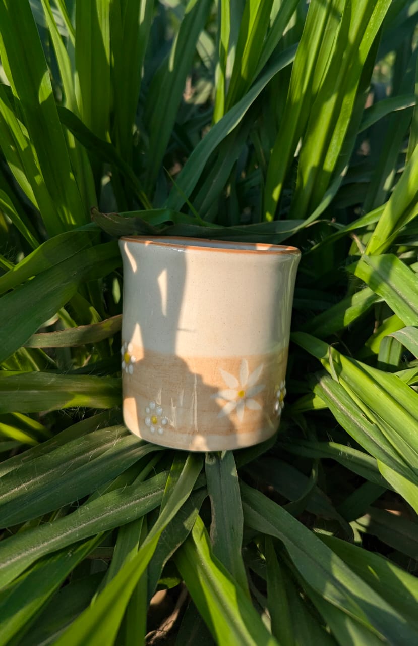 The Sunshine Daisy Mug