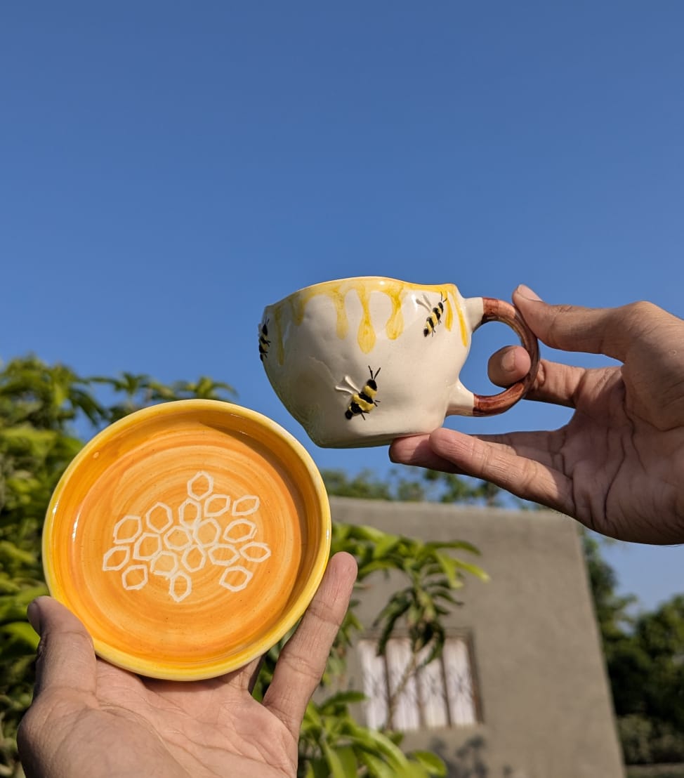 The Honey Drizzle Mug Set