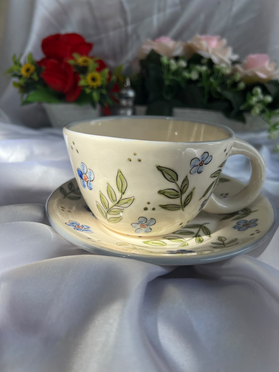 The Vintage Floral Mug Set: