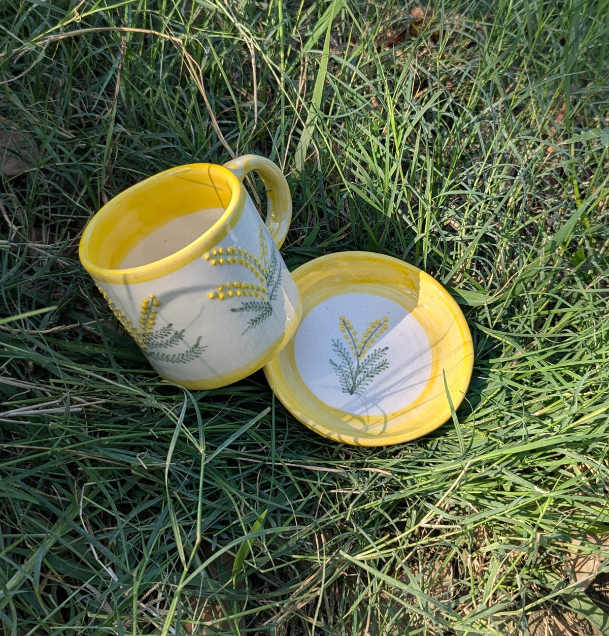The Golden Buds Mug Set