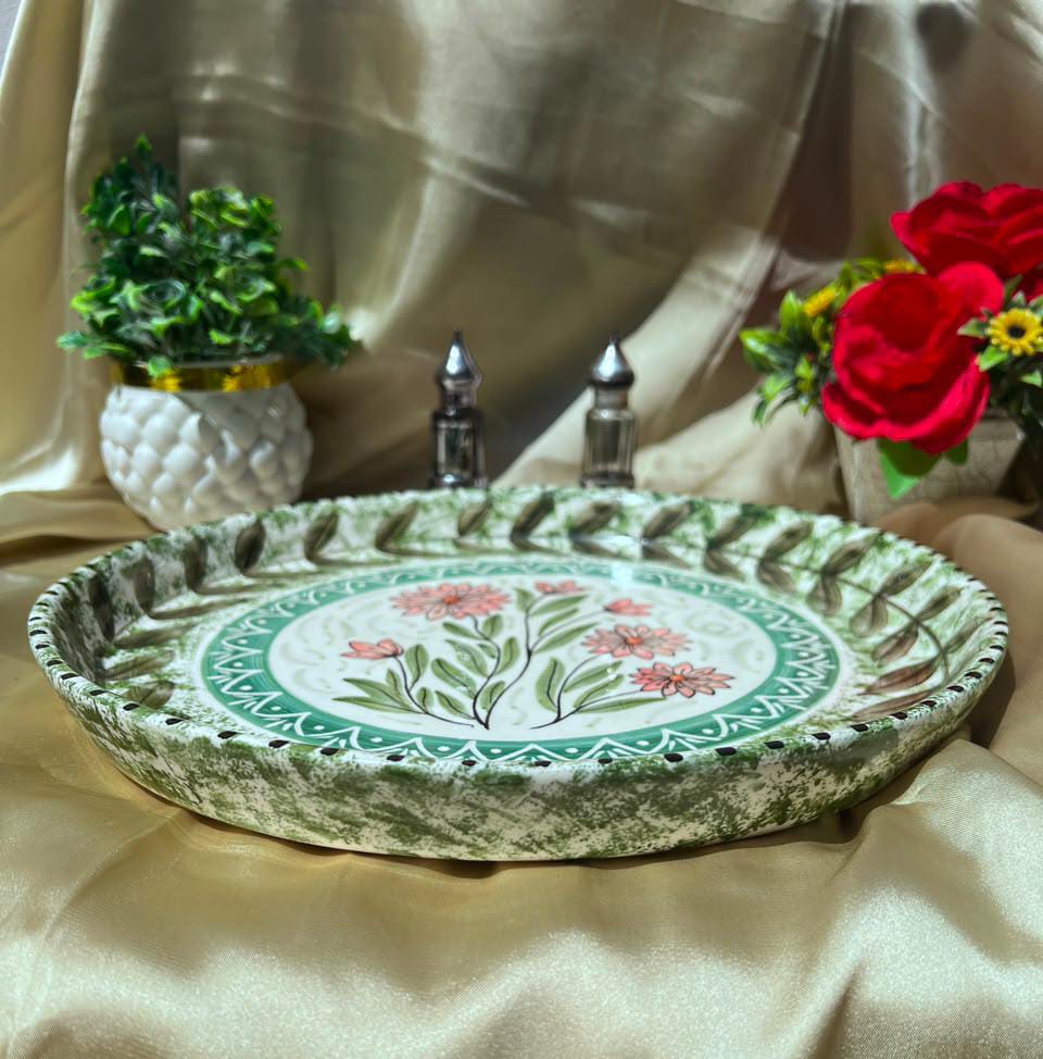 The Verdant Garland Plate