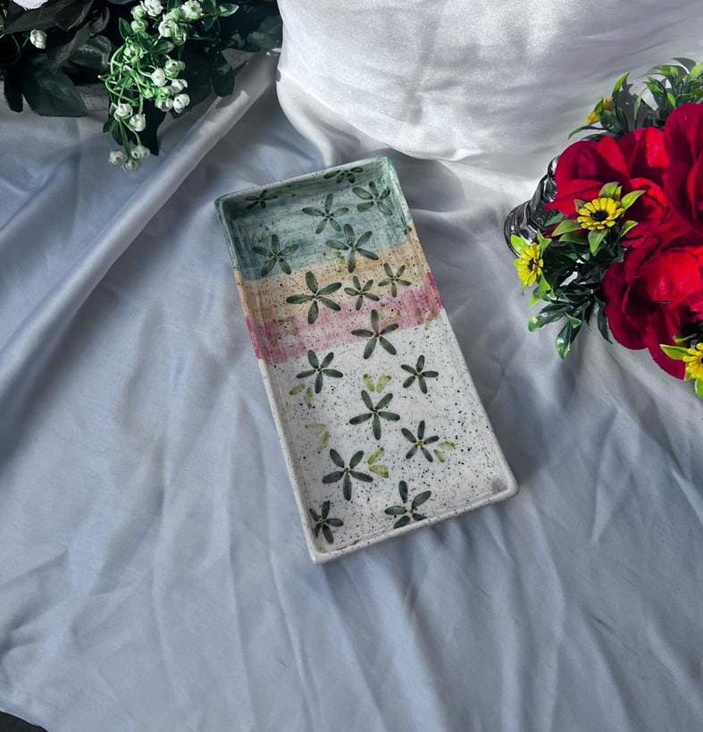 The Speckled petal trinket dish